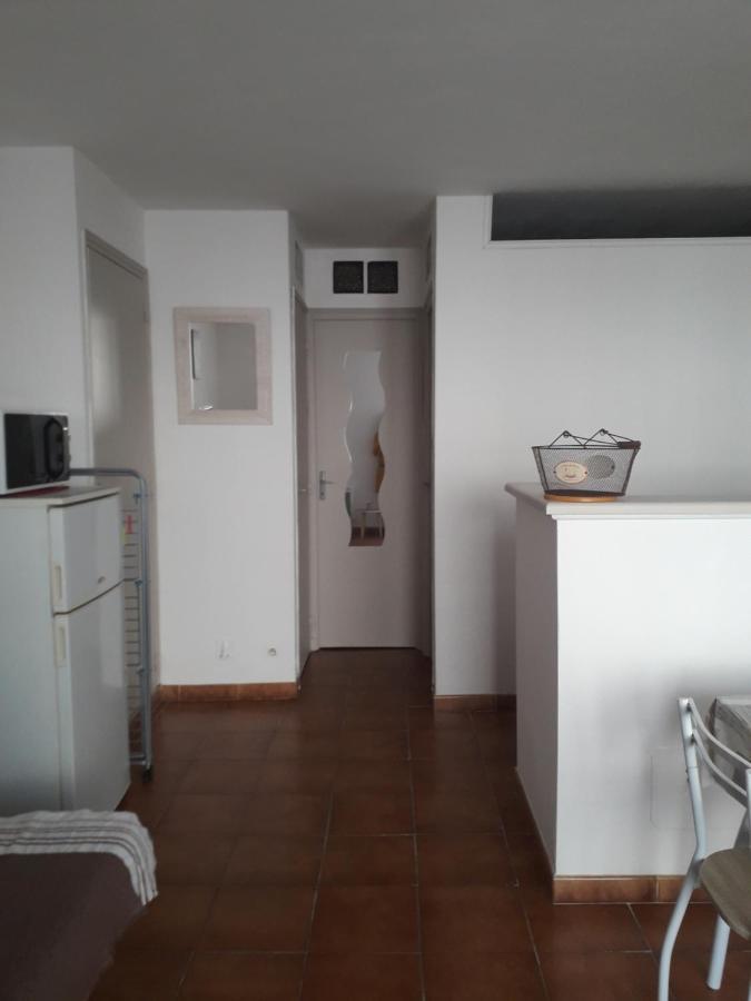 Appartement Calme A Deux Pas De La Mer Σαιντ-Μαρί-ντε-λα-Μερ Εξωτερικό φωτογραφία